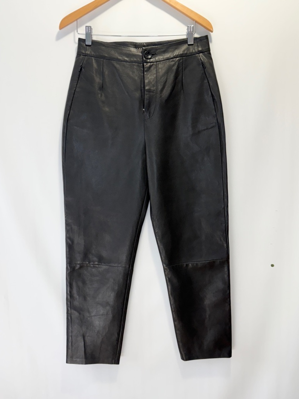 Lamarque Black 100% Leather dress pants Women’s Petite 26 in inseam size 8